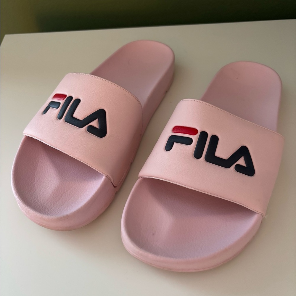 FILA slides